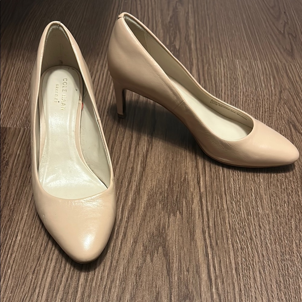 Cole Haan Women's Neutral Pumps